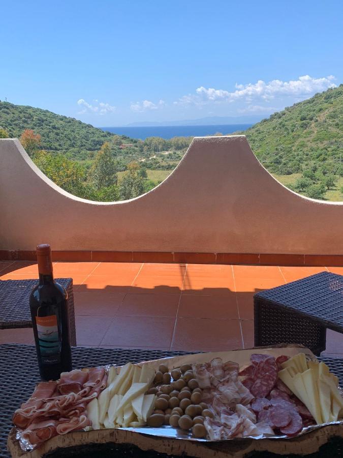 Villa Peppo Marongiu المظهر الخارجي الصورة